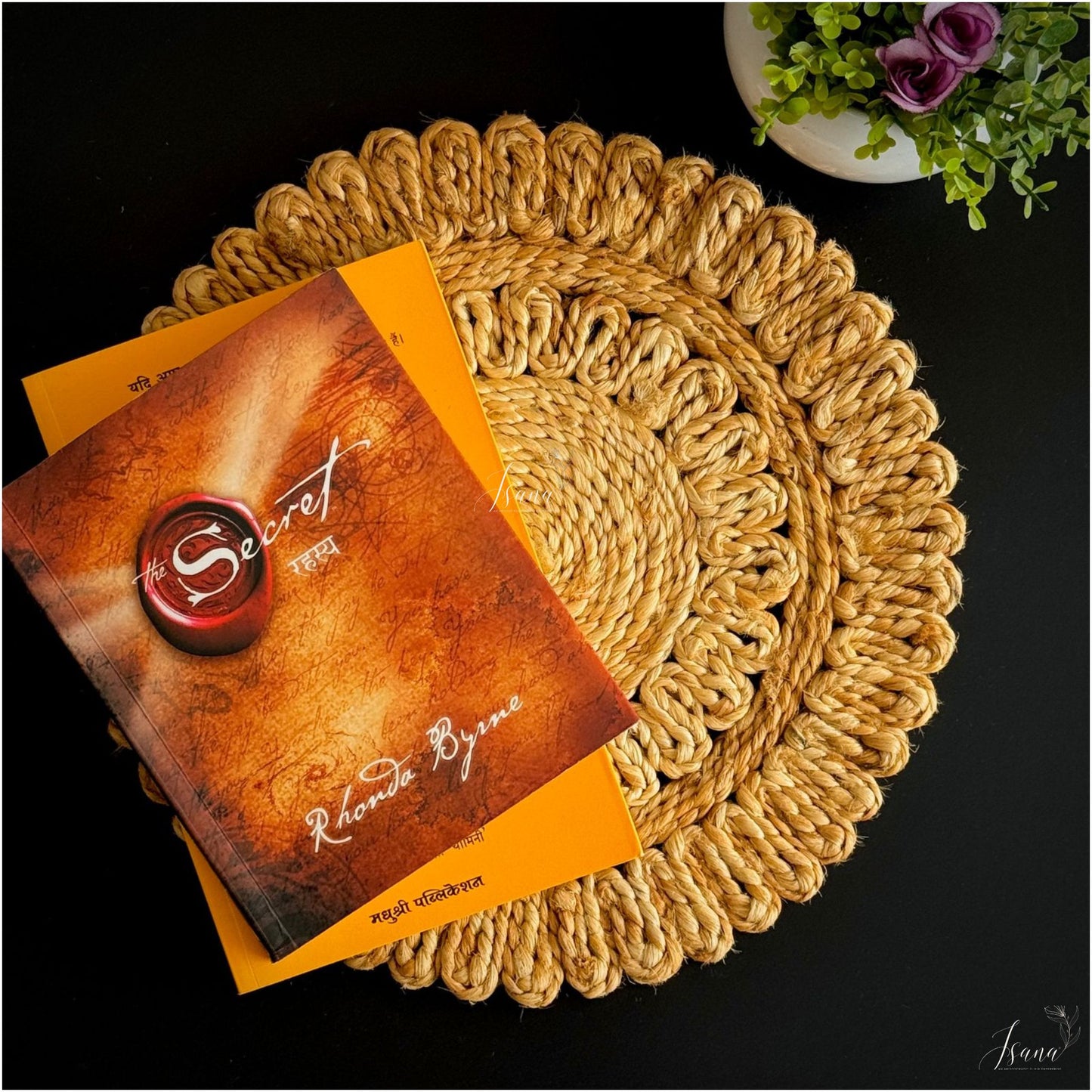 ISANA® Aara Round Jute Placemat – Handwoven Natural Table Mat
