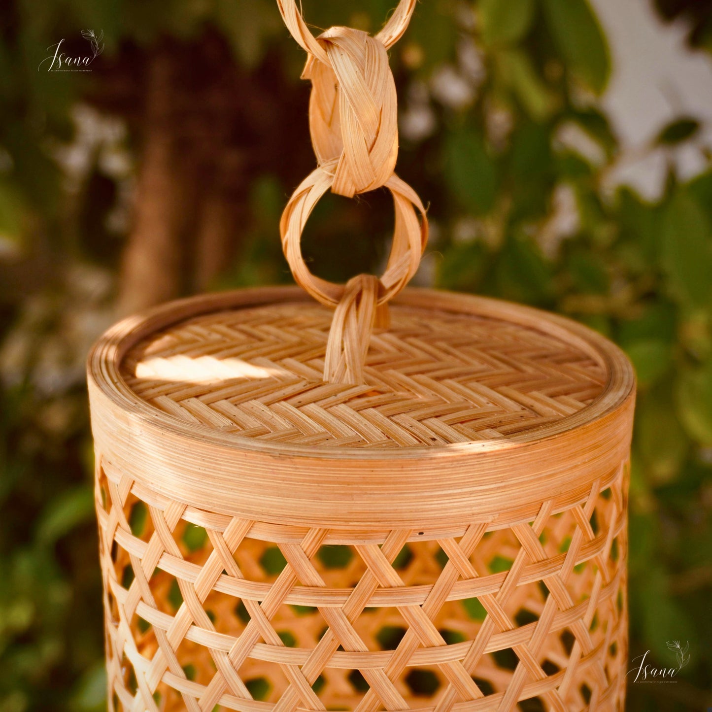 Isana PetiteBloom – Mini Bamboo Hanging Lamp (IBL 208)