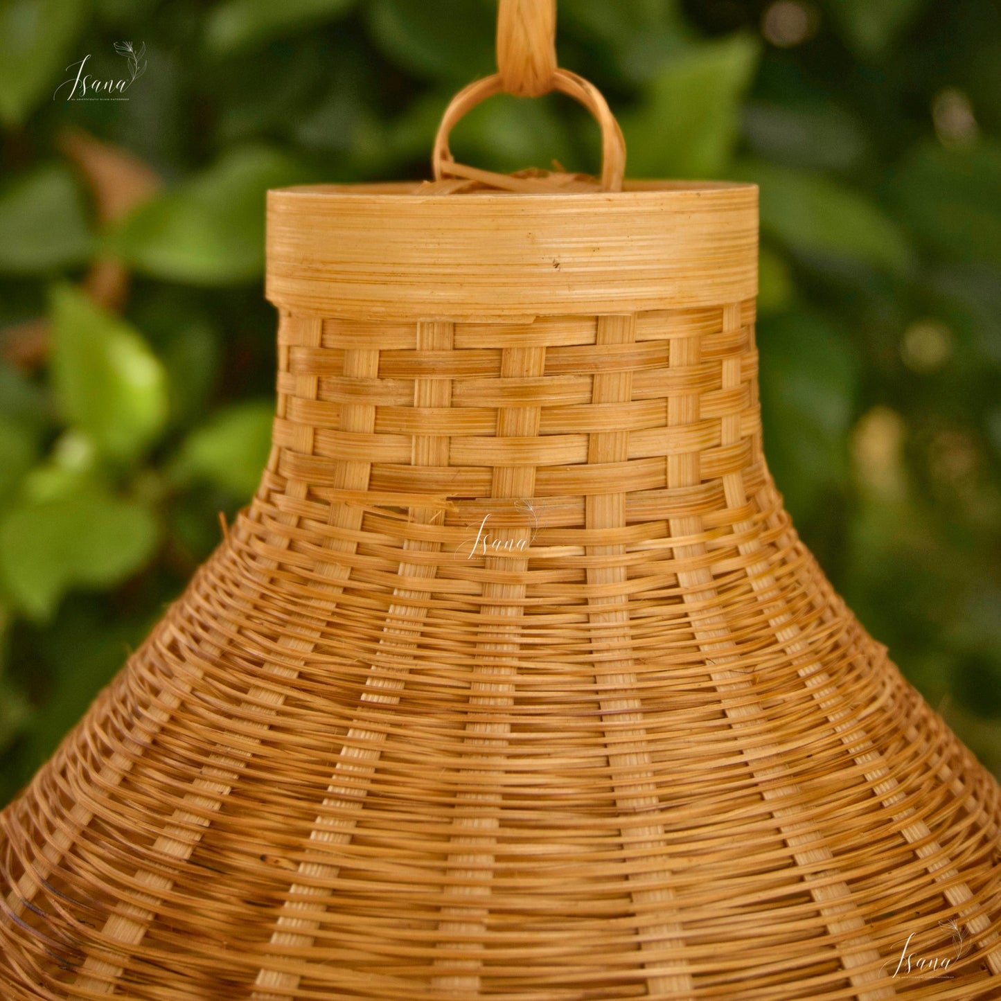 ISANA Sola Hanging Bamboo Lampshade – Handwoven Natural Pendant Light