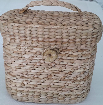 EkoWeave – Kauna Grass Oval Sling Box