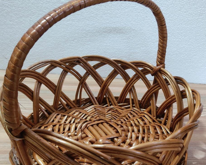 Regal Willow Crown Basket – With Handle