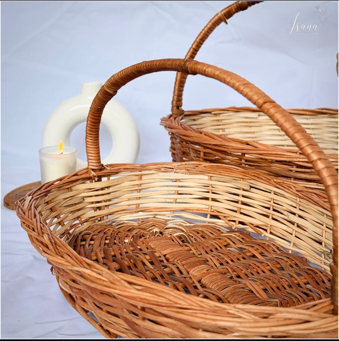 Nest Oval Willow Basket Set – With Handles (Set of 3)