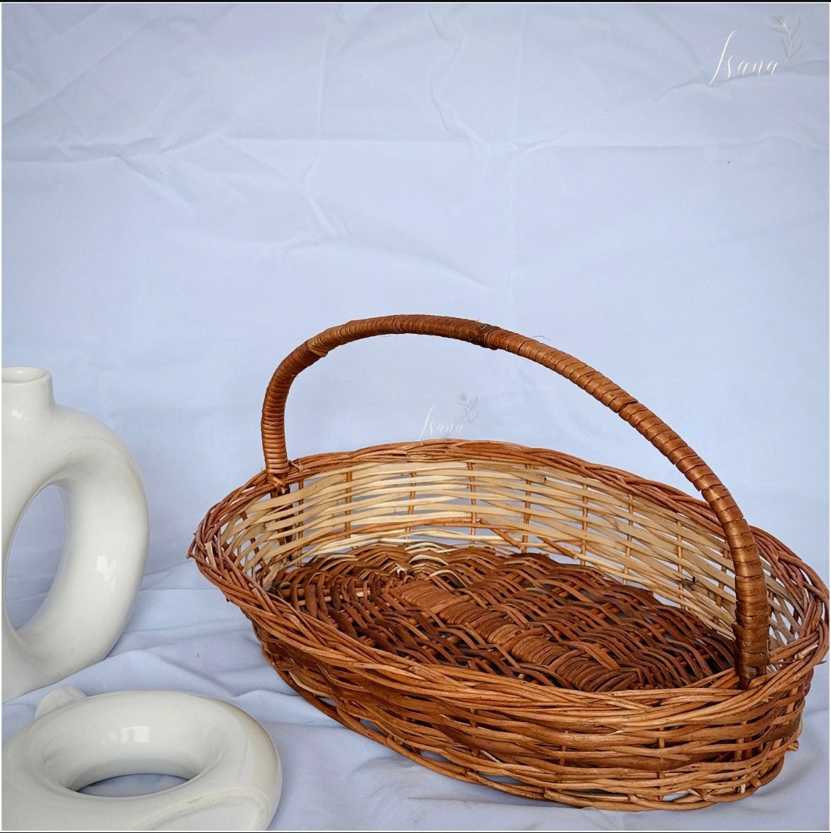 Nest Oval Willow Basket Set – With Handles (Set of 3)