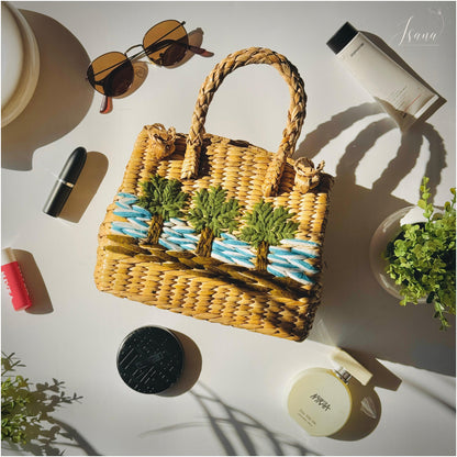 Cozy Small Kauna Grass Embroidered Handbag – Beige & Brown